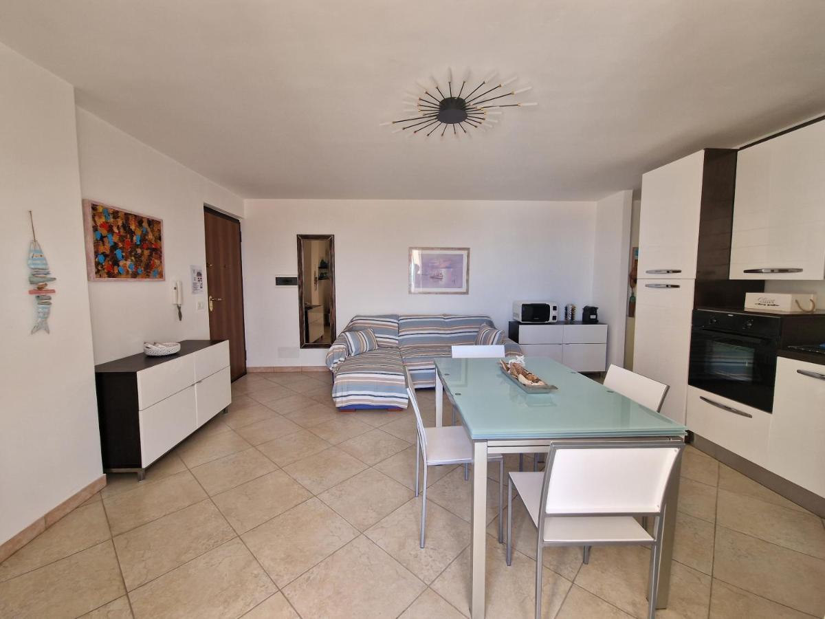 Appartement La Terrazza Di Elisa à Marina di San Lorenzo Extérieur photo